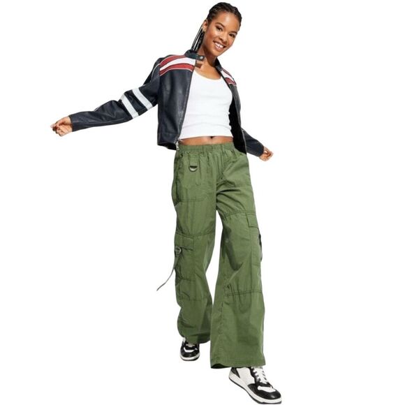 Wild Fable Mid-Rise Barrel Cargo Pants - Olive Green - Size XS - Picture 1 of 7
